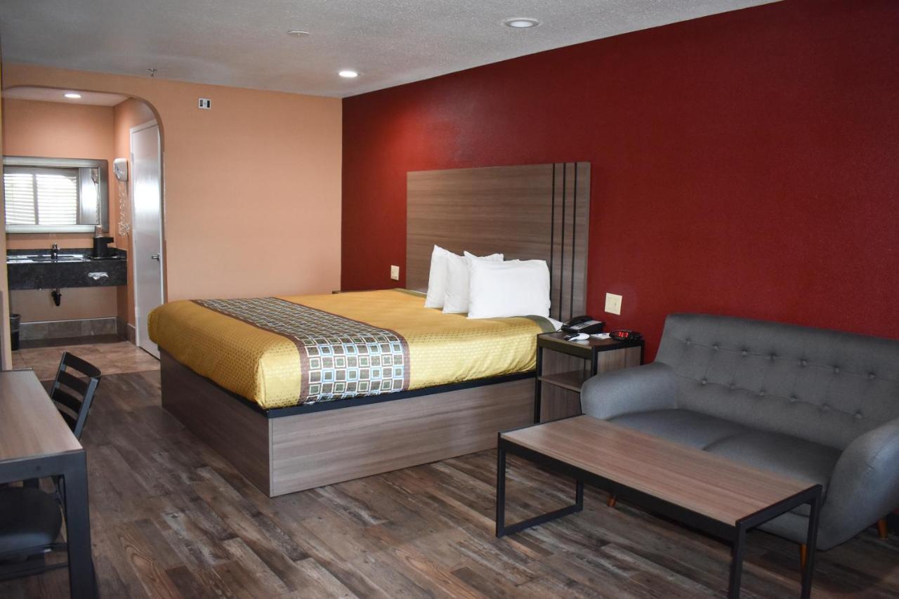 Baymont By Wyndham Manteca Hotel Exterior foto